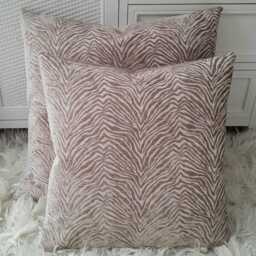 Quality Chenille Velvet Cream Cushion Cover - thumbnail 2