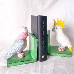 Australian Bird Bookend/Cockatoo Vintage Cast Iron Bookends Kookaburra Aussie Icon - thumbnail 1