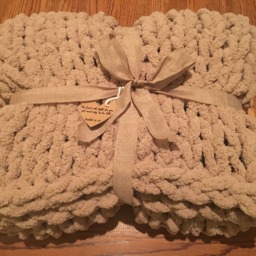 Large Chunky Knit Throw Or Blanket. Baby Loveys 20x30, Personal Size 30x50 Throw 50x65. Sizes Are Approximate & Do Vary - thumbnail 3