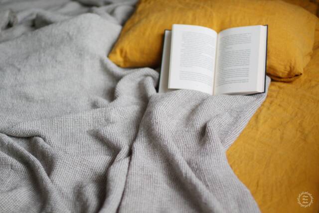 Heavy Weight Linen Blanket - Wide Waffle 100% Bedspread Natural Undyed Fabric Bed Cover 650G/M2 - image 1