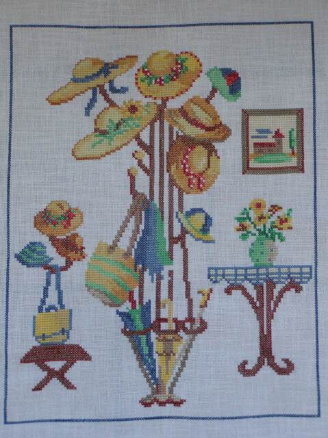 Embroidery Hats & Straw Bags At The Cross Point