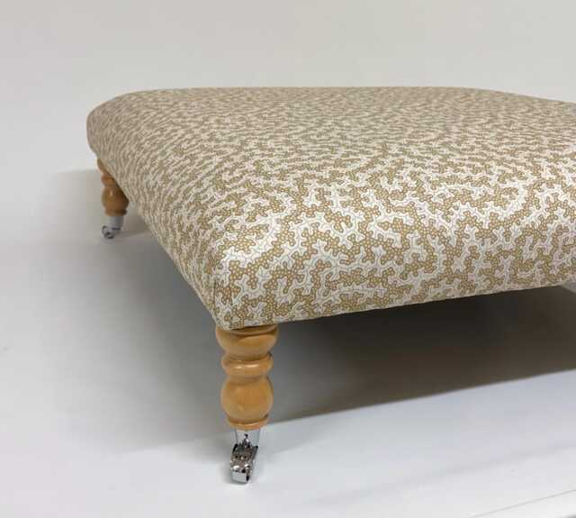 Large Upholstered Footstool in Beige & White Fabric Coffee Table Patterned Large Footstool. Ottoman On Castor Legs - image 1