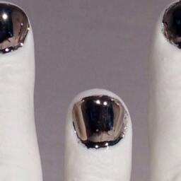 Luxurious Porcelain Fingers Platinum Plated Ornamental Gift For Christmas, Christmas Gifts, Mysterious Bottle, Single Item - thumbnail 4