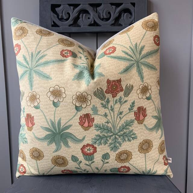 William Morris Daisy Luxury Vintage Designer Terracotta Gold Cushion Pillow Throw Cover - image 1