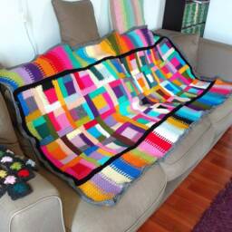 Crocheted Log Cabin Throw Blanket, Kandinsky Inspired Patchwork Afghan - thumbnail 3