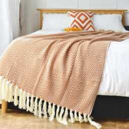 Herringbone Woven Wool Blanket With Tassels - thumbnail 4