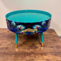 Round Coffee Table , Peacock Design, Blue, & Teal Feathers. Turquoise Glitter. Table, Lift Off Top For Storage. End Lounge - thumbnail 1