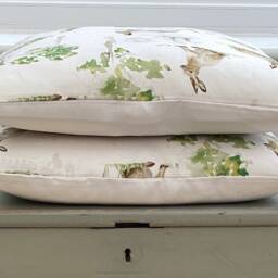 Handmade Double Sided Hampstead Hare Rabbit Linen Country Home Throw Pillow Sham Cushion Cover - thumbnail 4