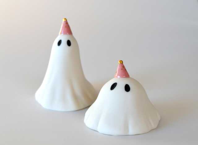 Spooky Ghost Sculpture Ceramic Glazed Pink & Gold Party Hat Collectable Figure