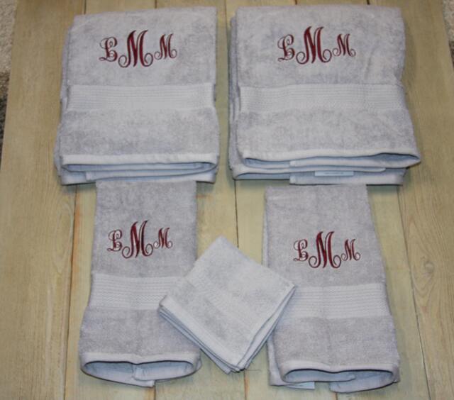 Deluxe Bath Towel Sets Embroidered Hand Towel Made To Order Wedding Gift Personalized Bath Towels Free Presonalization Monogram - image 1
