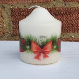 Set Of 3 Christmas Candles, Gingerbread Train, Baubles & Wreath Ring With Bow - thumbnail 2