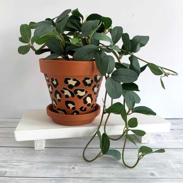 Leopard Print Terracotta Plant Pot Stylish Home Decor - 13 cm - image 1
