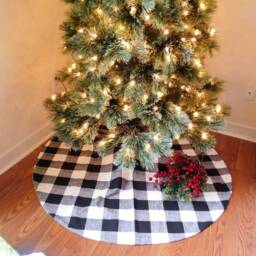 Large Buffalo Plaid Christmas Tree Skirt, 50 - thumbnail 2