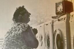 Laundromat - Wash & Watch 1960S Mad Man Era 4 By 6 Inch Print - thumbnail 1