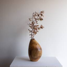 Handmade Olive Wood Vase Japanese Minimalist Home Decor - thumbnail 2