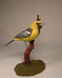 Hooded Oriole On Branch Wooden Carved Bird - thumbnail 2