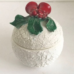 Peach Mango Scented Soy Candle in A Ceramic White Ball With Red Bells - thumbnail 4