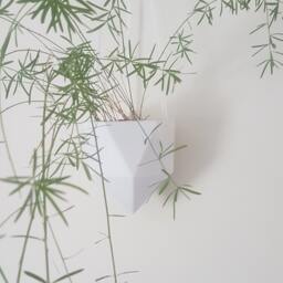 The Rome Hanging Planter, Modern Plant Pot For Small Plants - thumbnail 3
