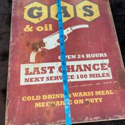 Retro Gas Station Sign, Vintage Style Wooden Wall Art - 15.5x11.5 - thumbnail 2