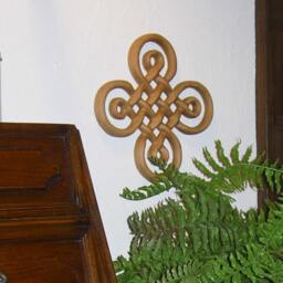 Celtic Knot Of Discovery Wall Hanging Book Kells Irish Home Decor Ornamental Cross Wood Carving Double Line Knotwork Symbol - thumbnail 2