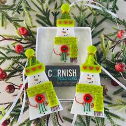 Traditional Gorgeous Snowman Christmas Fused Glass Decoration - Tree Decoration, Cornwall, Cornish - thumbnail 2