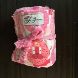 "Cutie Cotton Pink Lions & Minky Baby Blanket ""Nico" - thumbnail 4