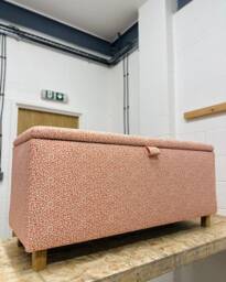 End Of Bed Ottoman in Linwood Hopscotch Strawberry
