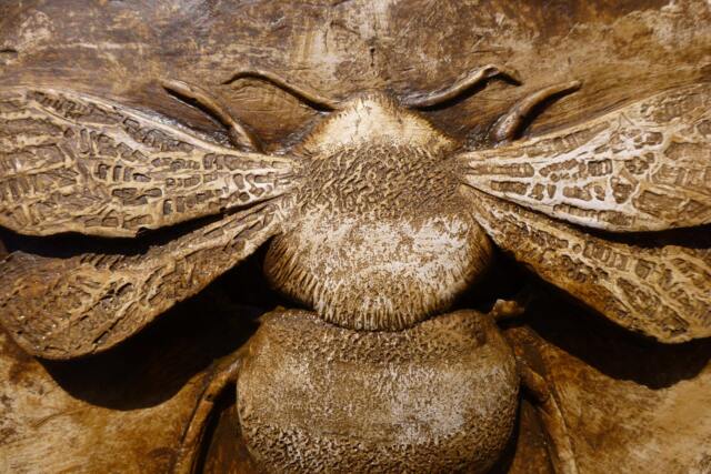 Bumblebee Concrete Decorative Tile - image 1