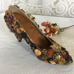 Handmade Button Jewelry High Heel Shoe. Dresser Accent To Hold Favorites. Gold Upholstery Cushion Insert