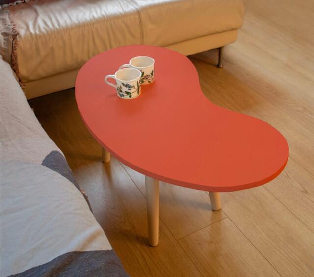 Bean Wiggle Coffee Table - Tiger Tea Red - image 1