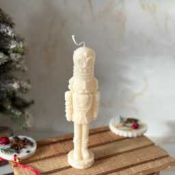 Handmade Nutcracker Christmas Candle - Festive Holiday Decor, Ballet-Inspired Candle, Unique Winter Gift - thumbnail 4
