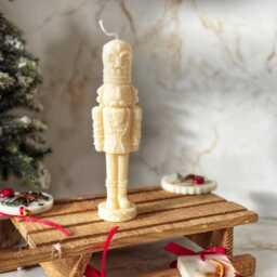 Handmade Nutcracker Christmas Candle - Festive Holiday Decor, Ballet-Inspired Candle, Unique Winter Gift - thumbnail 2