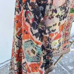 Elegant Reversible Cotton Kantha Quilt Bedspread - Hand Stitched Floral Print Lightweight Blanket - thumbnail 3