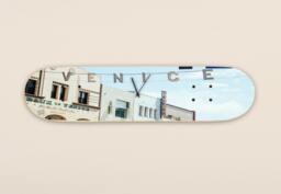 Wall Clock - Venice Beach, Los Angeles, California - thumbnail 1