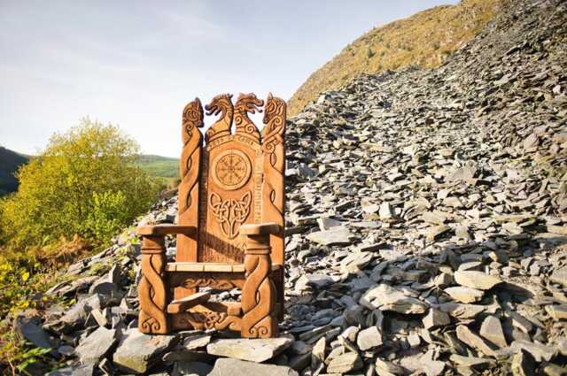 Custom Viking Storytelling Chair - Intricately Carved Throne With Runes & Norse Artistry, Perfect For Fantasy Lovers