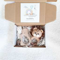 Baby Announcement Crochet Basket With Sloth Rattle, Macrame Paci Clip, Organic Wooden Baby Toy, Gender Neutral Congratulations Gift - thumbnail 2