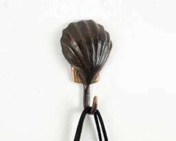 Sea Shell Bronze Hook, 3.8 - thumbnail 1