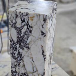 Handmade Calacatta Viola Marble Plinth Cube Side Table - thumbnail 4