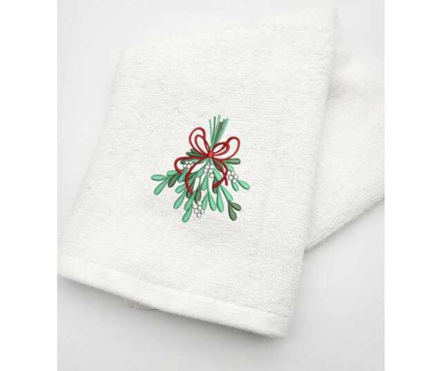 Embroidered Mistletoe Hand Towel Christmas Holiday Decor - 50x90cm - image 1