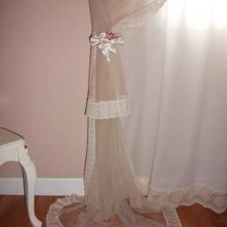 Curtain With Embrasse in Tulle & Lace Rose Satin - thumbnail 3
