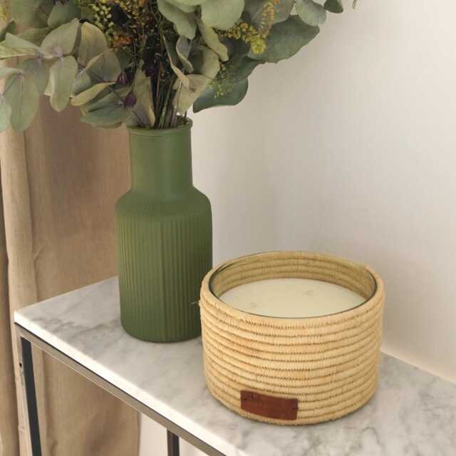 Scented Candle Braided in Raffia - Oriental Scent - image 1