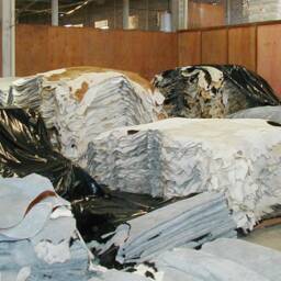 Cowhide Rug 1.6 X 2.0M Peau De Vache. Cow Skin - thumbnail 4