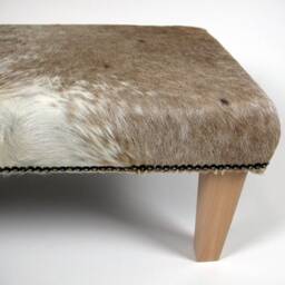 Large Beige & Cream Brindle Cowhide Footstool With Tapered Legs, 305 - thumbnail 3