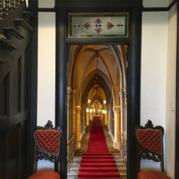 Door Wall Sticker Stairs in The Palace/ Mural Stairs/Princess Murals/Stairs Sticker/Palace Wallpaper/Door Wallpaper Red - thumbnail 2