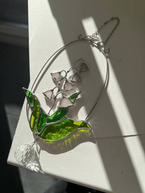stained Glass Lily Of The Valley White Flowers Suncatcher Window Home Decor Ornament Plant Gift - image 1
