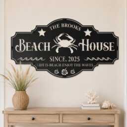 Custom Name Beach House Metal Plaque, Ocean Crab With Floral Accent Wall Sign, Coastal Residence Indoor Outdoor Decor