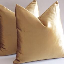 Set Of 2 Velvet Pillow Covers Solid Gold Decorative Throw Pillows - thumbnail 3
