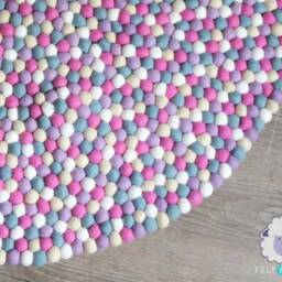 Pinkish Handmade Wool Pom Carpet, Felt Ball Rug For Living Room, Warm & Comfortable Kids, Foot Near Bed Room - thumbnail 2
