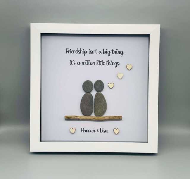 Personalised Pebble Art Frame, Friendship Isn't A Big Thing It's Million Little Things, Pebble People Picture Keepsake Best Friend Gift - image 1