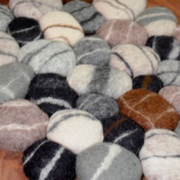 Felted Wool Stone Rug - Pebble Mat Natural Rock Decor - thumbnail 3